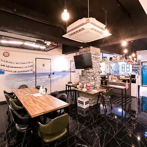海云台玛马旅馆 ** 釜山